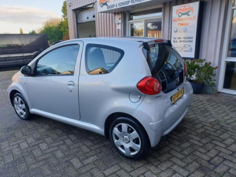 Toyota Aygo - 1.0 12v VVT-i + - 1