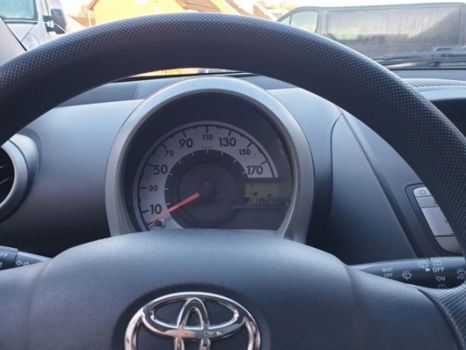 Toyota Aygo - 1.0 12v VVT-i + - 1