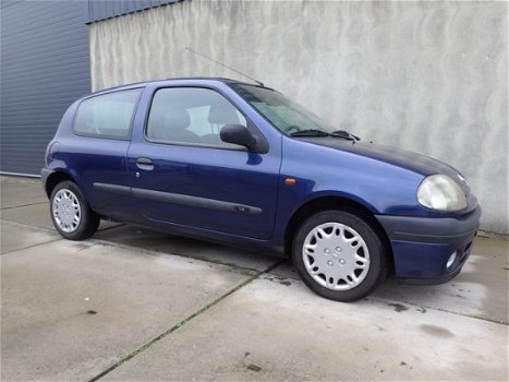 Renault Clio - 1.4 RN MAX - 1