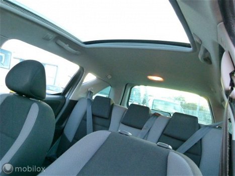 Peugeot 207 SW - 1.4 X-line panorama MOOI (MET WERK) Nwe APK - 1