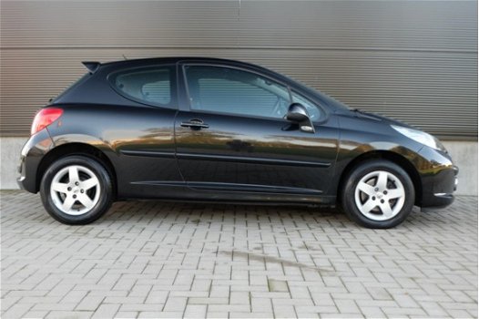 Peugeot 207 - 1.4 VTi XS Pack Clima NL-auto 107dkm - 1