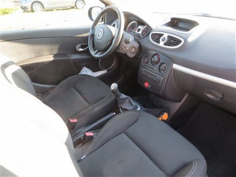 Renault Clio - 1.2 TCe Collection AIRCO-PARKEERHULP-NWE APK - 1