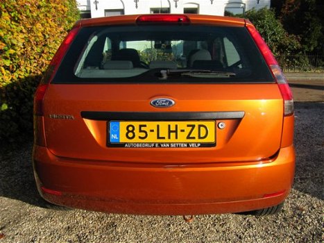 Ford Fiesta - 1.6-16V First Edition - 1