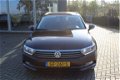 Volkswagen Passat Variant - 1.6 TDI Business Edition Ecc / Trekhaak / Navigatie - 1 - Thumbnail