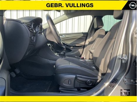 Opel Astra - 1.4 Innovation (navigatie, clima, parkeersensoren) - 1