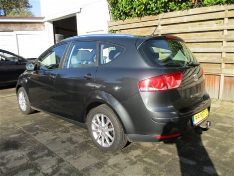 Seat Altea XL - 1.2 TSI Style met Navigatie/Trekhaak - 1