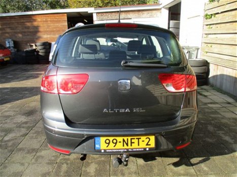 Seat Altea XL - 1.2 TSI Style met Navigatie/Trekhaak - 1