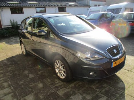 Seat Altea XL - 1.2 TSI Style met Navigatie/Trekhaak - 1