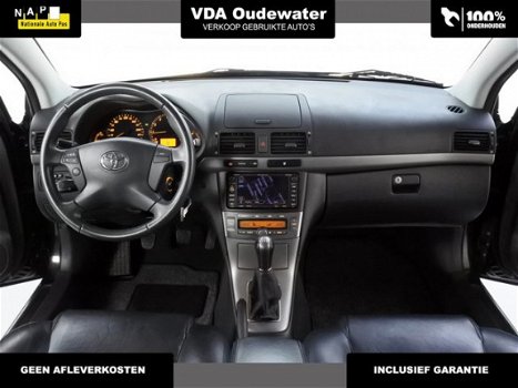 Toyota Avensis Wagon - 1.8 VVTi Luna Leder Trekhaak 13p - 1