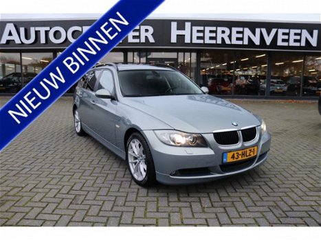 BMW 3-serie Touring - 318i 50 procent deal 3.475, - ACTIE Pano dak / Xenon / Angel eyes / Stoelverw - 1