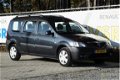 Dacia Logan MCV - 1.6 16v Laureate - 1 - Thumbnail