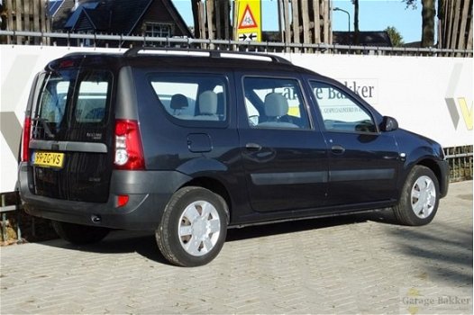 Dacia Logan MCV - 1.6 16v Laureate - 1