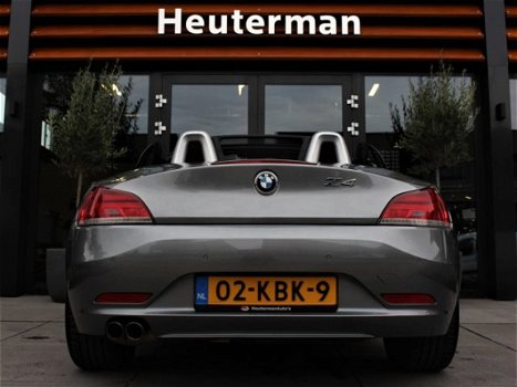 BMW Z4 - sDrive23i Introduction/ Leder/ Navigatie/ Xenon/ PDC - 1