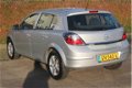 Opel Astra - 1.4 Business zeer nette auto - 1 - Thumbnail