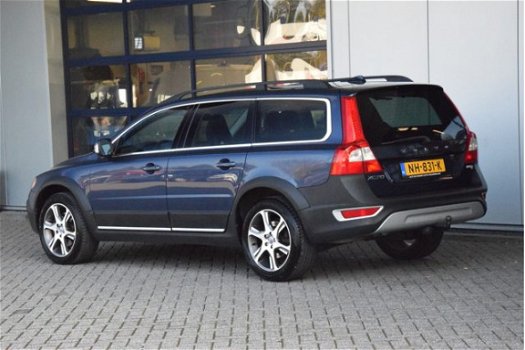 Volvo XC70 - 2.0 D3 FWD Summum leer navi memory seat - 1