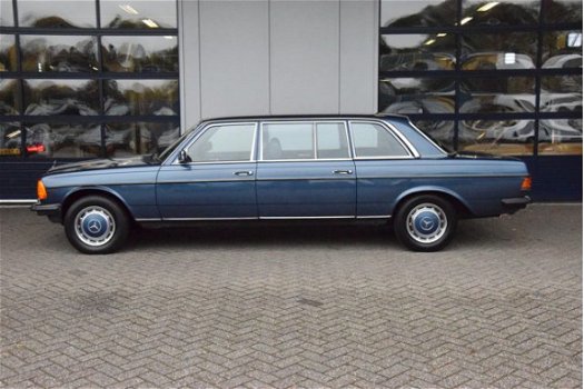 Mercedes-Benz 250 - (W123) pullman 8-persoons oldtimer nette staat - 1