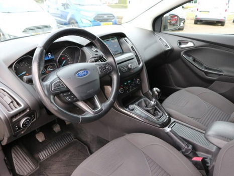 Ford Focus - 1.5 Titanium Edition 150pk 5-drs met navigatie - 1