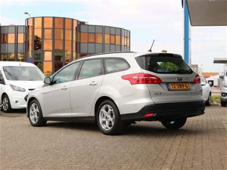 Ford Focus Wagon - 1.5 TDCI Lease Edition met 33% korting - 1