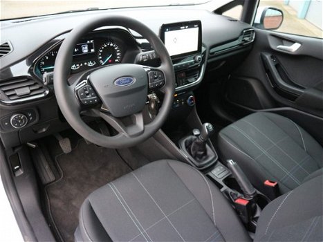 Ford Fiesta - 1.1 85pk Trend met 3.250, - Crum registratie korting - 1