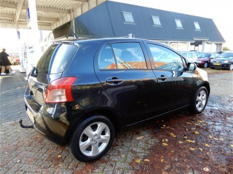 Toyota Yaris - 1.3 VVTi Luna MMT 5drs automaat - 1