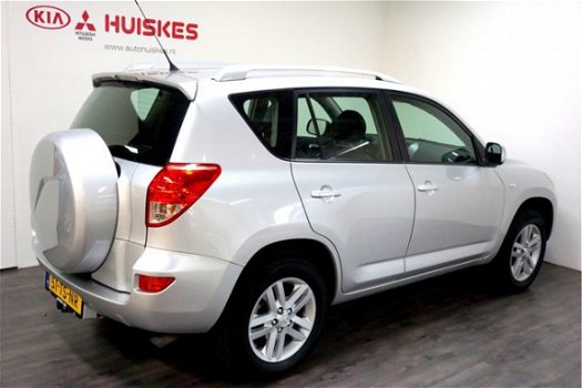 Toyota RAV4 - 2.0 VVTi Linea Terra 4WD, 5 Deurs, Leder, Trekhaak, 1e eigenaar - 1