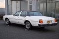 Oldsmobile Delta 88 - ROYALE BROUGHAM 1984 V8 Automaat Airco oldtimer - 1 - Thumbnail