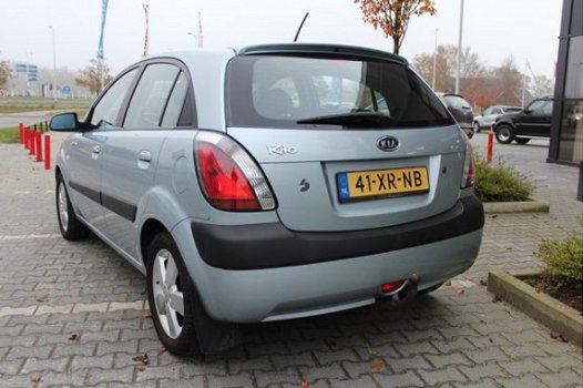 Kia Rio - 1.4 X-tra - 1