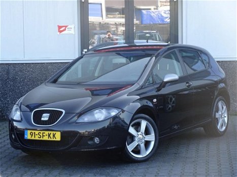 Seat Leon - 2.0 TFSI Sport-up KEURIGE AUTO CLIMATE (bj2005) - 1