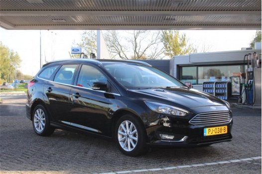 Ford Focus - 1.5 EcoBoost 150pk Titanium Edition - 1