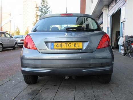 Peugeot 207 - 1.4-16V XR 5 Deurs Airco - 1