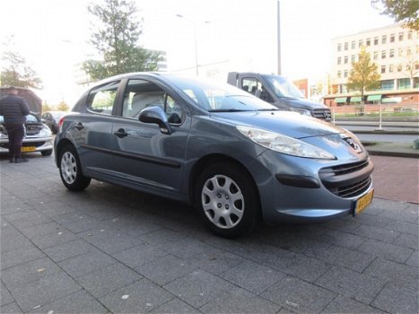 Peugeot 207 - 1.4-16V XR 5 Deurs Airco - 1