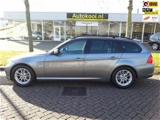 BMW 3-serie Touring - 316i Dealer onderhouden. Zeer nette staat. 2009