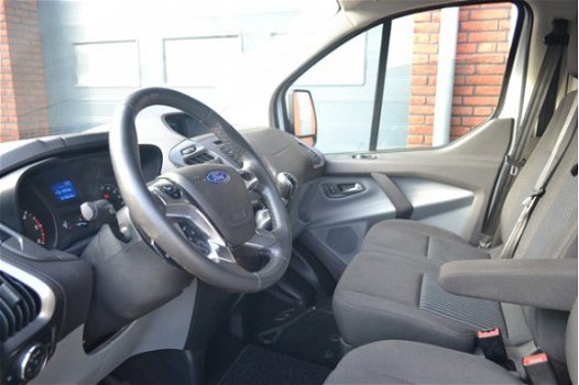 Ford Transit Custom - 270 2.2 TDCI L1H1 Trend Airco, Cruise Control, 3 persoons, Trekhaak - 1