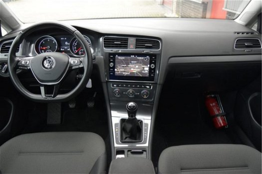 Volkswagen Golf Variant - 1.6 TDI Comfortline adaptieve cruise, camera, navigatie, stoelverwarming - 1