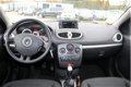 Renault Clio - 1.5 dCi Collection Euro 5 airco, navigatie, radio cd speler, elektrische ramen, cruis - 1 - Thumbnail
