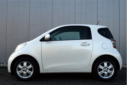 Toyota iQ - 1.0 VVTi Comfort Airco, 15 Inch LMV, Originele Audio - 1