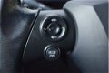 Toyota iQ - 1.0 VVTi Comfort Airco, 15 Inch LMV, Originele Audio - 1 - Thumbnail