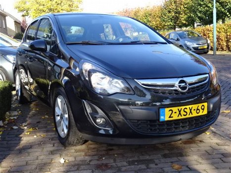 Opel Corsa - 1.3 CDTI ecoFLEX 95PK Design Edition + Navi/ Clima/ NL auto - 1