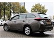 Toyota Auris Touring Sports - 1.2T Active - 1 - Thumbnail