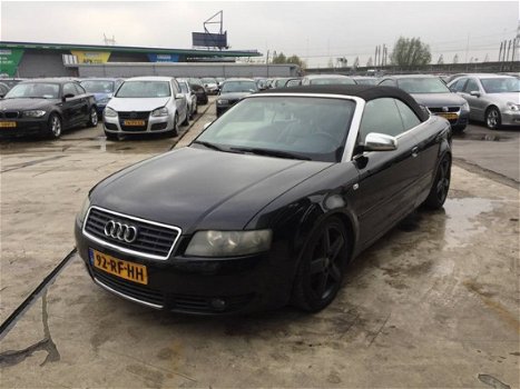 Audi A4 Cabriolet - 2.5 V6 TDI Exclusive - 1