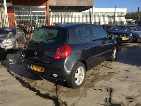 Renault Clio - 1.5 dCi Dynamique Comfort - 1