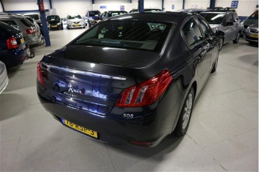 Peugeot 508 - 1.6 e-HDi Blue Lease AUTOMAAT / NAVI / VELG / CLIMA / NAP KM STAND - 1