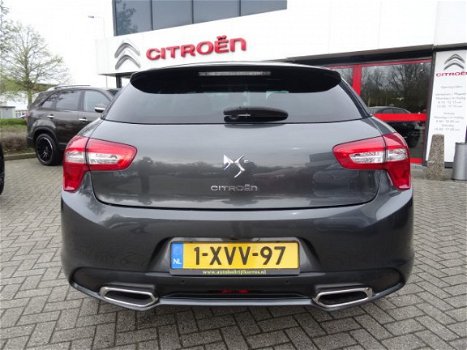 Citroën DS5 - 156 THP So Chic Automaat LEDER / NAVI / ECC / 18