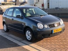 Volkswagen Polo - 1.4-16V Trend APK 7-11-2020--AIRCO--5 DEURS