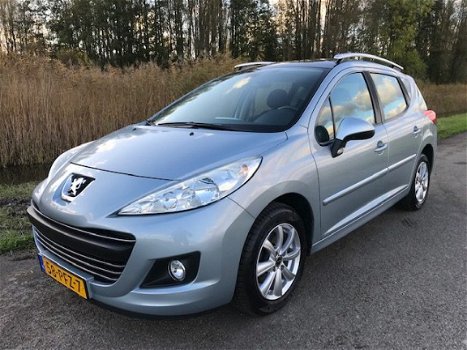 Peugeot 207 - 1.6 VTI 16V 5DRS AUT XS | Trekhaak | Panoramadak | Rijklaar prijs - 1