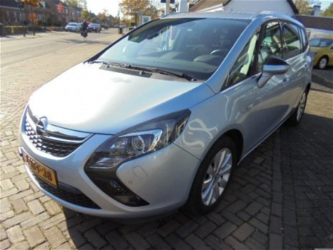 Opel Zafira Tourer - 1.6 CDTI 136pk Cosmo/Navi/Cruise/Camera - 1