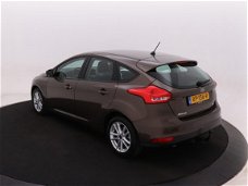 Ford Focus - 1.0 EcoBoost 100 pk Lease Edition | Navigatie | Trekhaak | Climate control | Parkeerhul