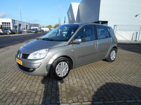 Renault Scénic - 1.6 16V 82KW AUT Business Line - 1