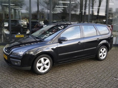 Ford Focus Wagon - 1.6 TDCI Futura - 1