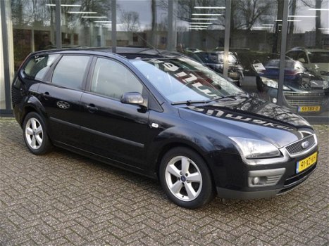 Ford Focus Wagon - 1.6 TDCI Futura - 1